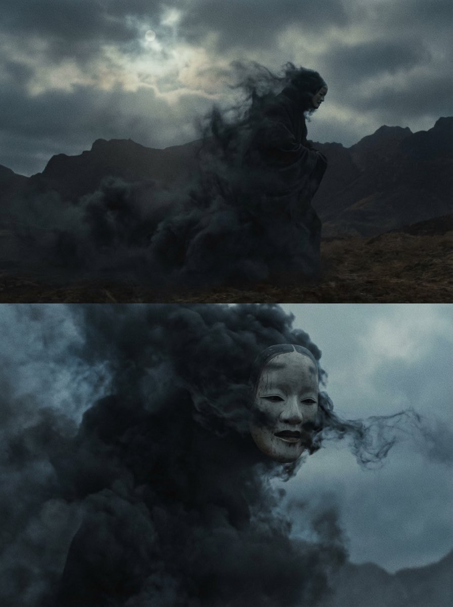 黑雾中浮现的巨型能面幻影